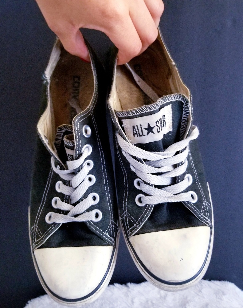 Converse